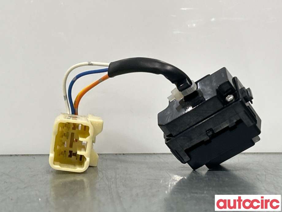 Bryter Antispinn til Subaru Legacy 2009-2015  (SUBARU|83201AJ030)