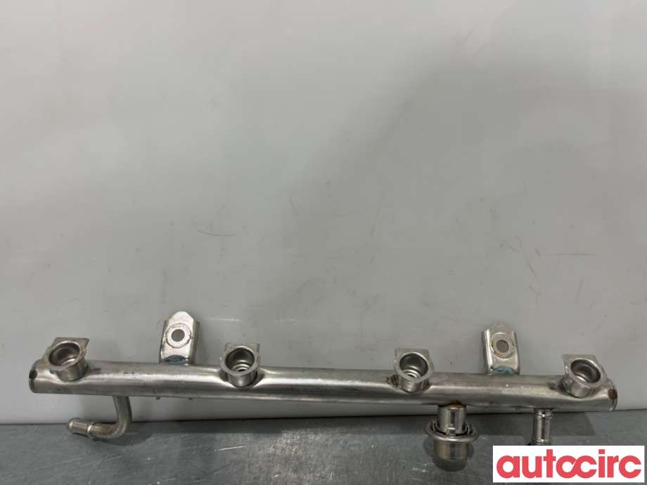 Dyseskinne (fuelrail) til Mercedes A-Klasse 2005-2012 (W169) (W169) (MERCEDES|A2660700895||A2660701795)