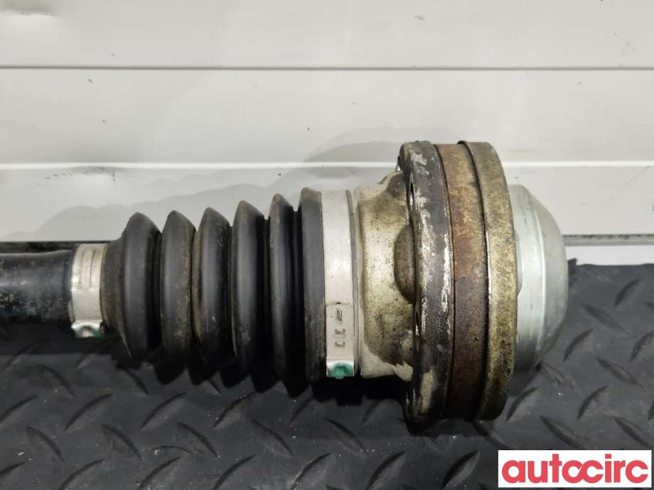 Drivaksel venstre foran til VW Caddy 2015-2020 (Type III, Fase 3) (VOLKSWAGEN|3AA407451X||3AA407271)