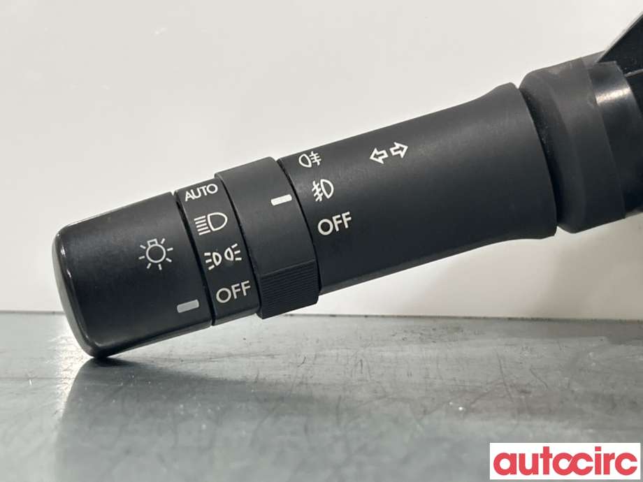 Bryter blink til Subaru Legacy 2009-2015  (SUBARU|83195AJ070)