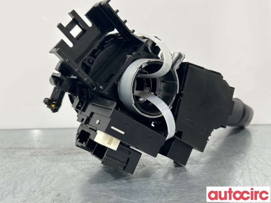 Bryter blink til Subaru Legacy 2009-2015  (SUBARU|83195AJ070)