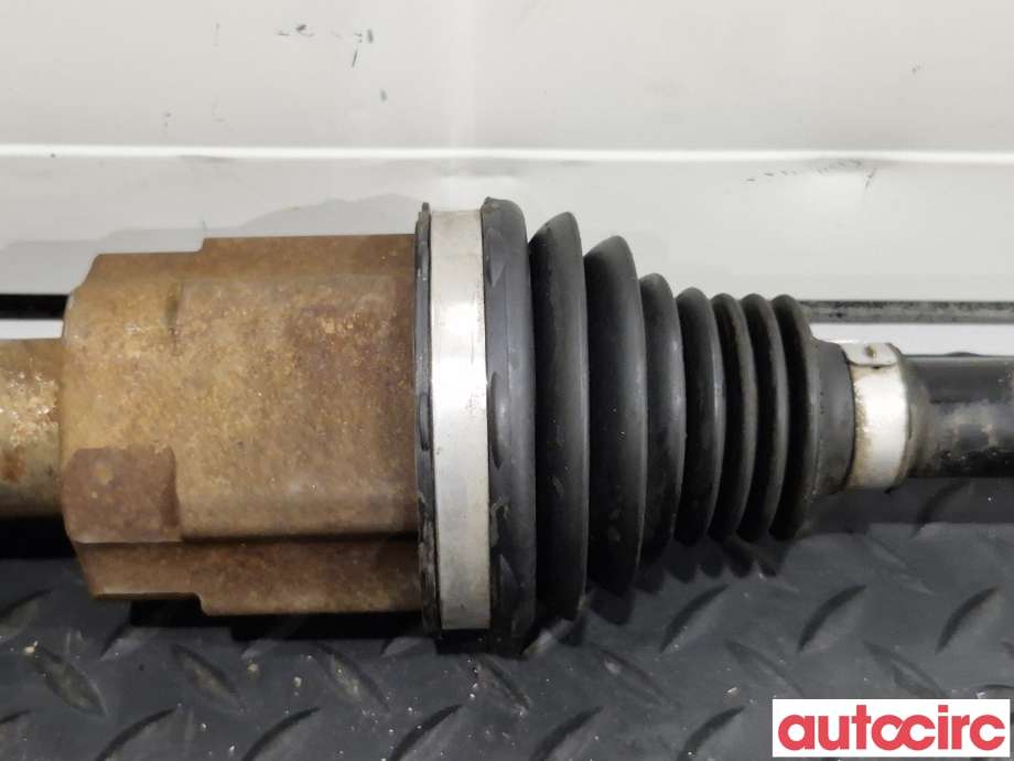 Drivaksel høyre foran til Opel Astra J 2010-2015  (OPEL|95520535|13335144|95520675)