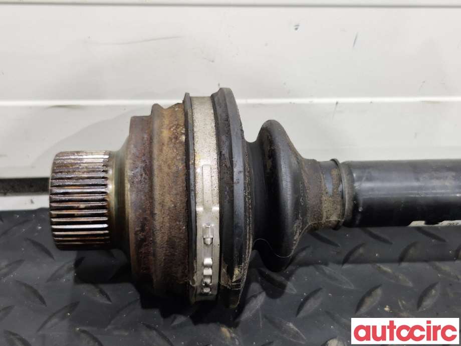 Drivaksel høyre bak til Audi A5 2007-2016 (Type I)  (AUDI|8K0501203J|)