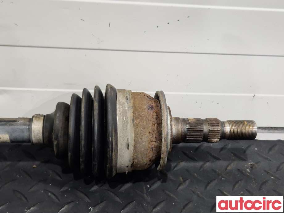 Drivaksel venstre foran til Opel Astra J 2010-2015  (OPEL|13335133|)