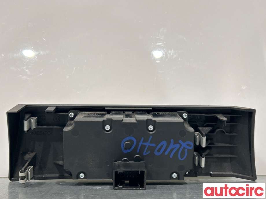 Bryter lys til BMW 5-Serie 2003-2010 (E60/E61) (E60/E61) (BMW|61319134726)