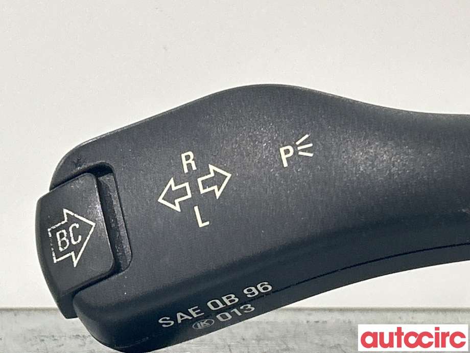 Bryter blink til BMW X3 2007-2010 (Fase 2) (E83) (E83) (BMW|61318363668)