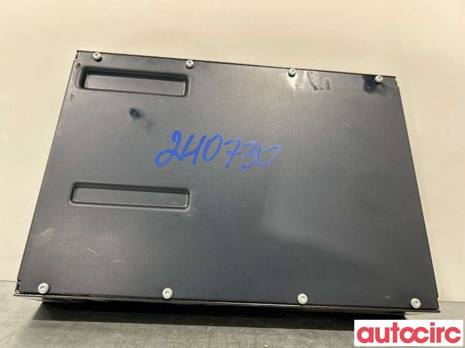 Bilstereo forsterker til BMW X3 2007-2010 (Fase 2) (E83) (E83) (BMW|65129138102)