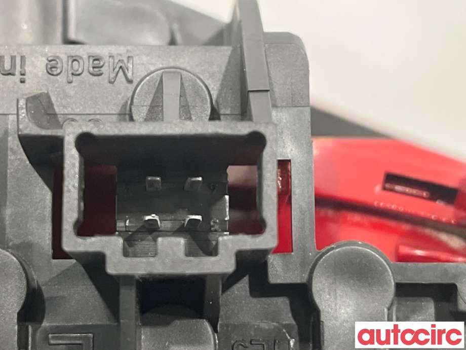 Baklykt venstre indre til Audi A4 2007-2014 (Type IV) (B8) (B8) (AUDI|8K5945093D|)