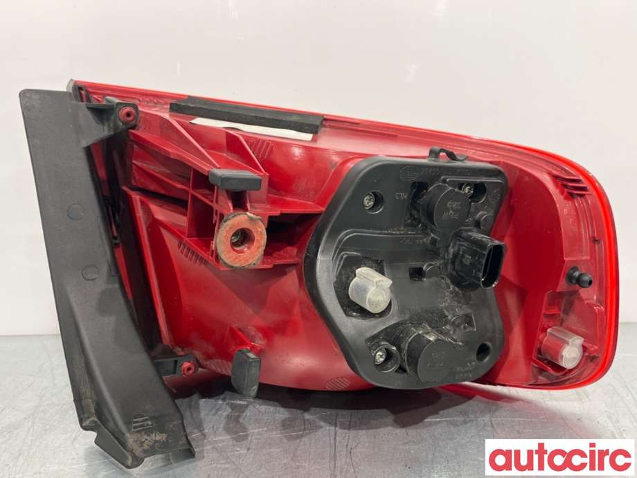 Baklykt høyre til Audi A4 2007-2014 (Type IV) (B8) (B8) (AUDI|8K5945096D|)