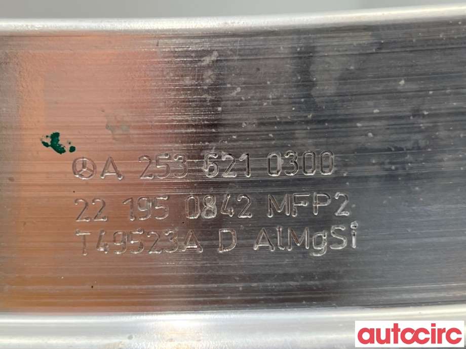 Frontplate øvre til Mercedes EQC 2019-->>  (MERCEDES|A2936200000|A2536210300)