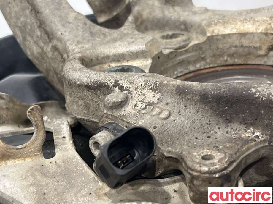 Hjulspindel høyre bak til Audi A8 2003-2010 (Type II)  (AUDI|4E0505436C|)