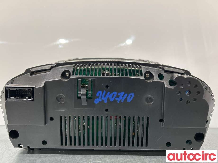 Instrumentpanel til BMW 5-Serie 2003-2010 (E60/E61) (E60/E61) (BMW|62109194889|62119177261)