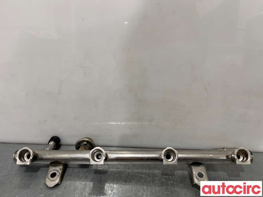 Dyseskinne (fuelrail) til Mercedes A-Klasse 2005-2012 (W169) (W169) (MERCEDES|A2660700895||A2660700395)