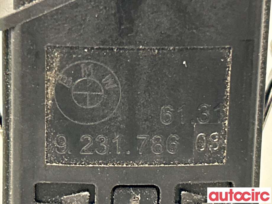 Bryter nødblink til BMW 3-Serie 2012-2018 (F30/F31/F34) (F30/F31/F34) (BMW|61319231786)