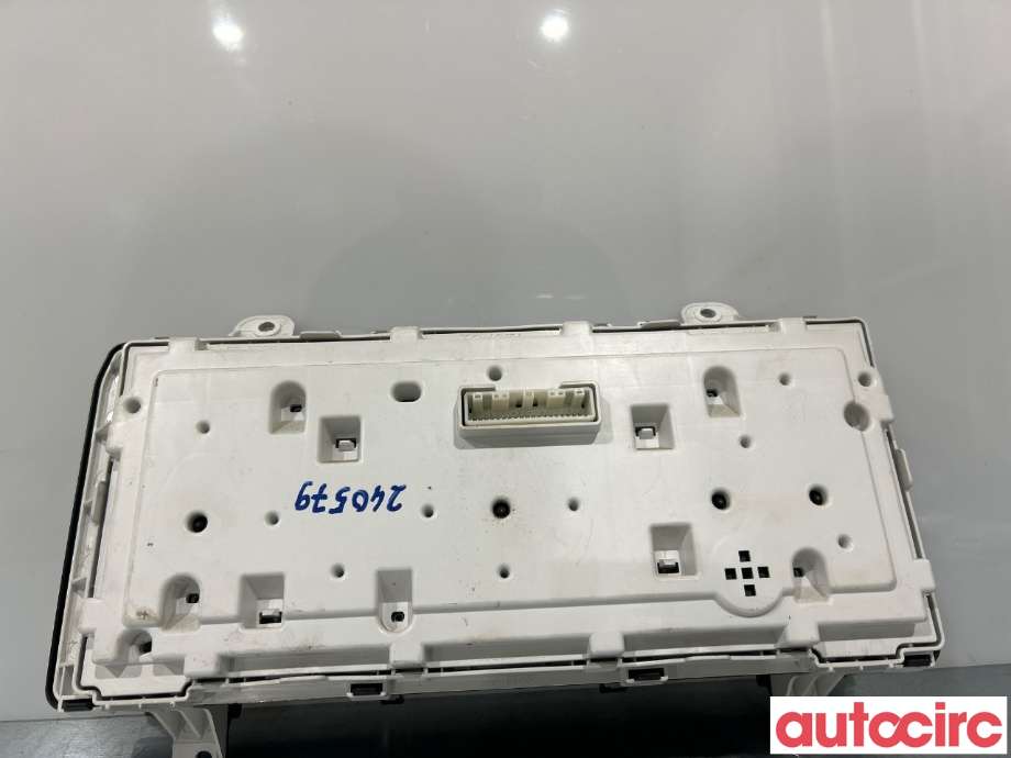 Instrumentpanel til Toyota Hiace 2007-2012 (Fase 3)  (TOYOTA|8380026D12)