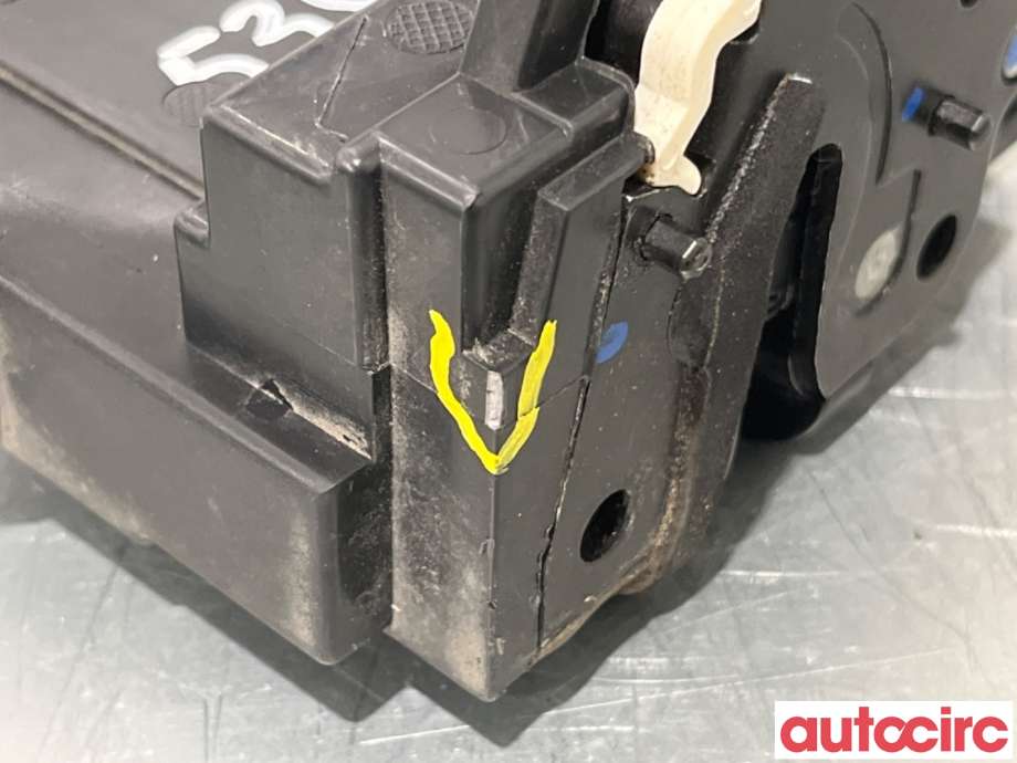 Låsekasse høyre bak til Peugeot 308 2013-2021 (Type II)  (PEUGEOT|9826110980||9810309880)