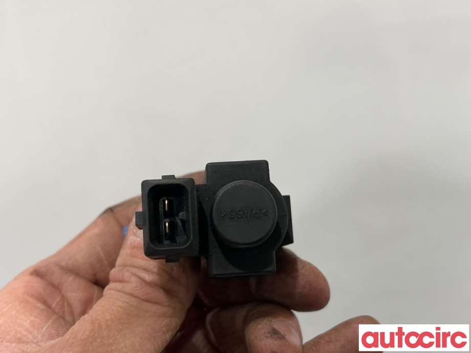 Vakuumventil til BMW X3 2007-2010 (Fase 2) (E83) (E83) (BMW|11747810831|70231800|7810831)