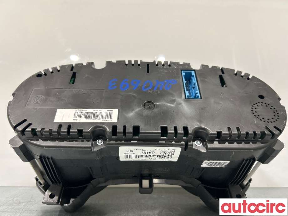 Instrumentpanel til Škoda Yeti 2009-2013 (Fase 1)  (SKODA|5L0920840K)