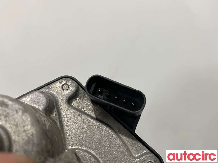 Spjeldhus til BMW 3-Serie 2005-2011 (E90/E91/E92/E93) (E90/E91/E92/E93) (BMW|13547810752|50836903)