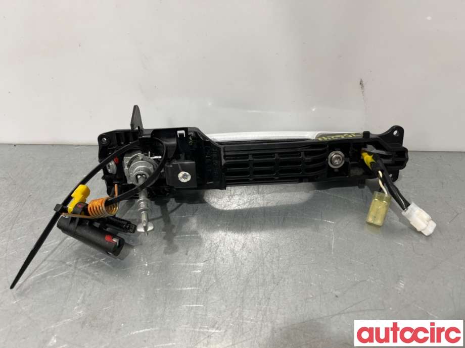 Dørhåndtak utv venstre foran til Suzuki SX4 S-CROSS 2013-->> (Type II)  (SUZUKI|82810-57811-ZNL||82821-63J10)