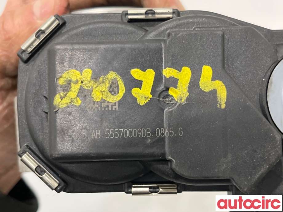 Spjeldhus til Opel Insignia A 2014-2017  (OPEL|55491244|55570009|55496779)
