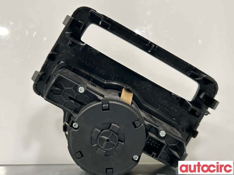 Bryter lys til Mercedes Vito 2014-->> (W447) (W447) (MERCEDES|A2469050250)