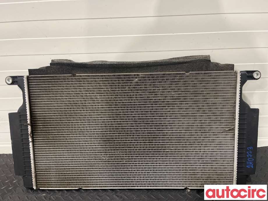 Radiator (manuell gir) til Toyota Avensis 2009-2015 (Type III, Fase 1)  (TOYOTA|164000R061)