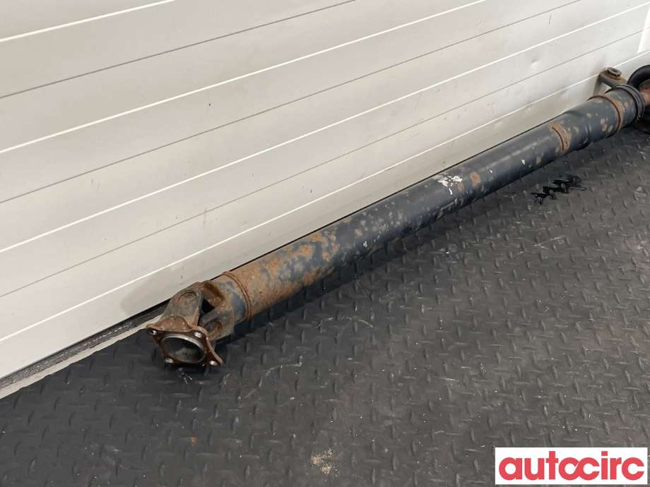 Mellomaksel til Subaru Outback 2009-2014 (Type IV)  (SUBARU|27111AJ110)