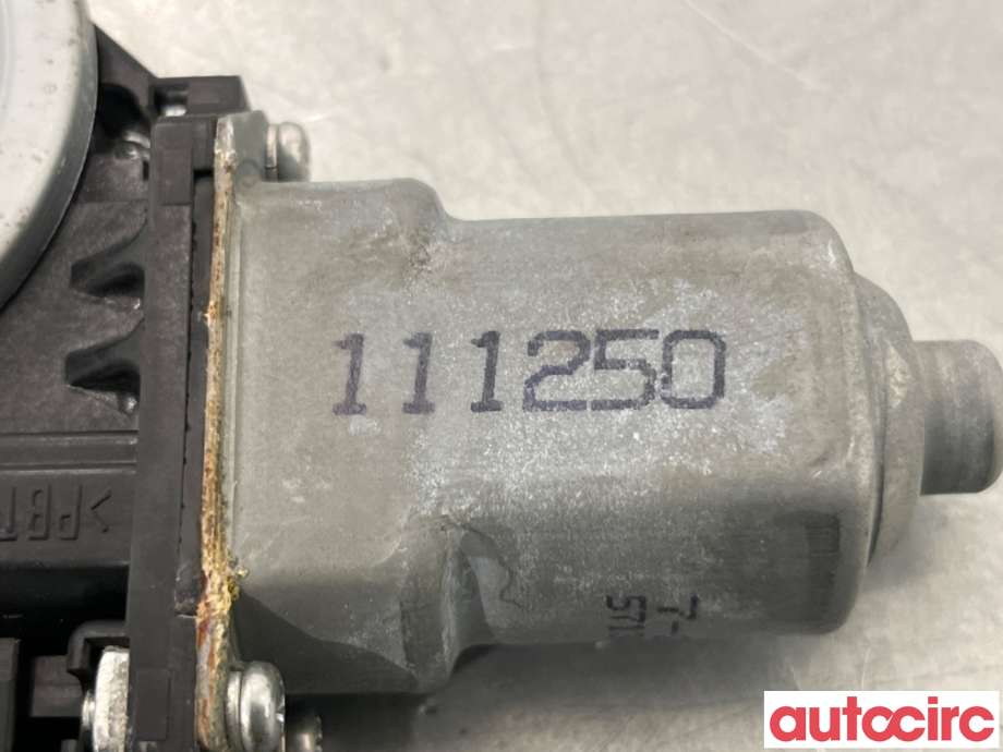 Ruteheis høyre bak til Mitsubishi ASX 2010-2019  (MITSUBISHI|5713A257|)