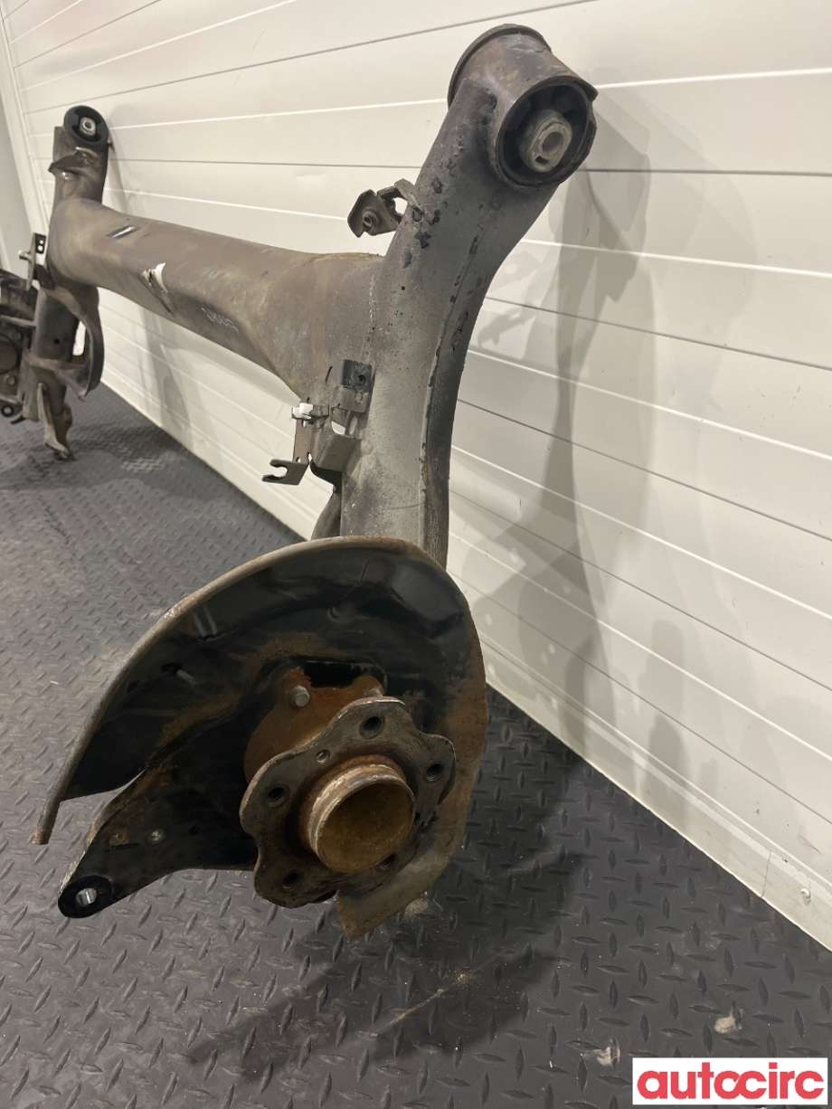 Bakaksel til Nissan Qashqai 2014-2021 (Type II) (NISSAN|555014EA0A)