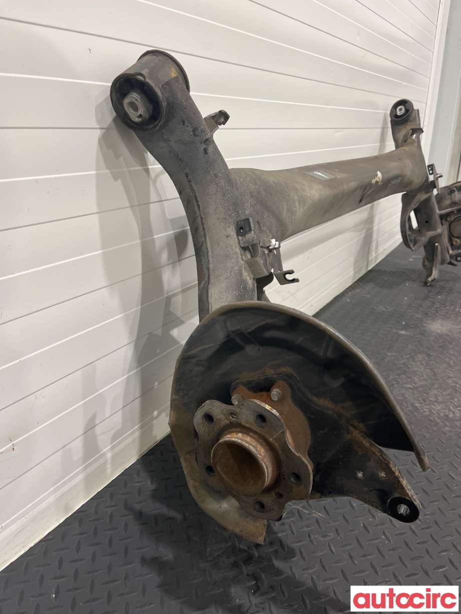 Bakaksel til Nissan Qashqai 2014-2021 (Type II) (NISSAN|555014EA0A)