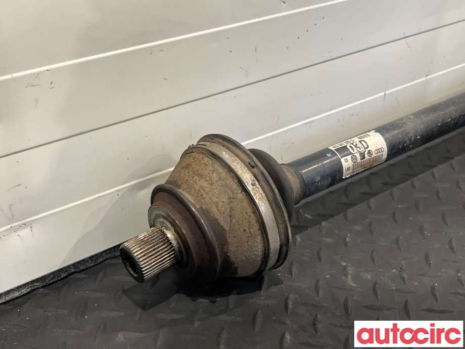 Diverse deler til Audi A8 2003-2010 (Type II)  (AUDI|4E0501203D)