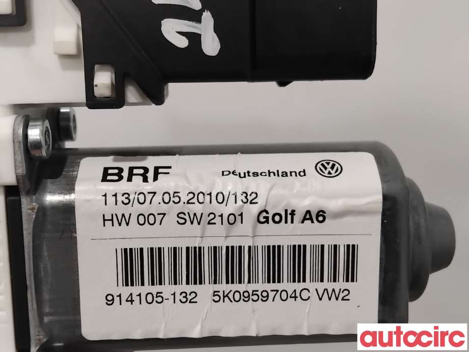 Ruteheis høyre bak til VW Golf VI 2008-2012  (VOLKSWAGEN|5K0959704C|914105-132)