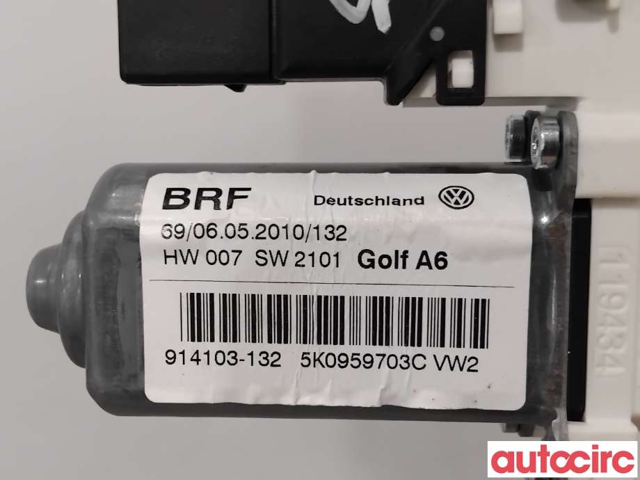 Ruteheis venstre bak til VW Golf VI 2008-2012  (VOLKSWAGEN|5K0959703C|914103-132)