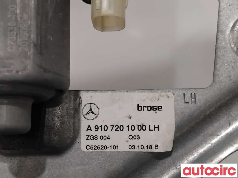 Ruteheis venstre foran til Mercedes Sprinter 2018-->> (907/910) (907/910) (MERCEDES|A9107201000|C62620-101)