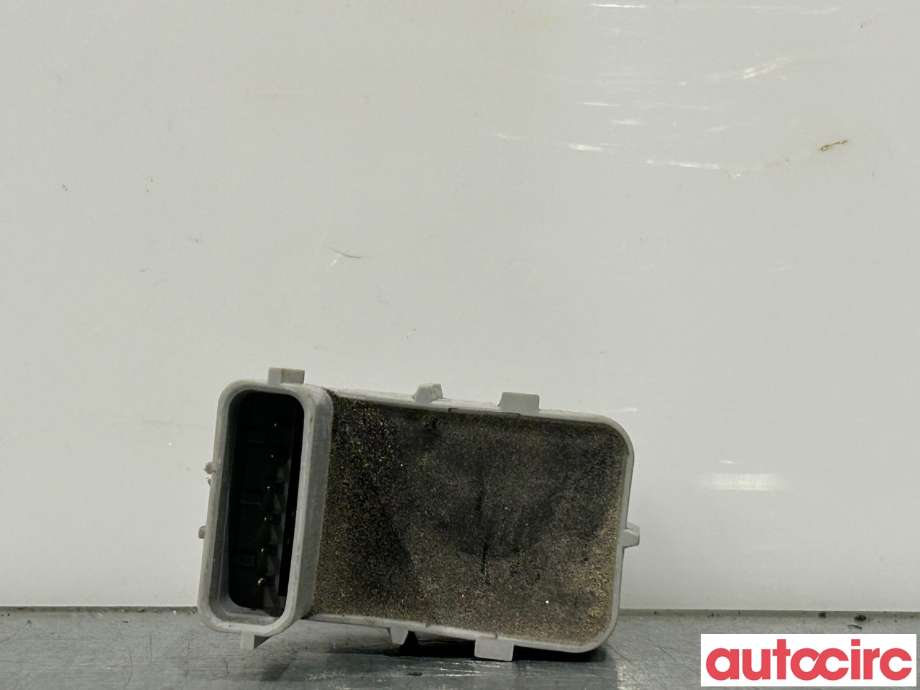 Parkeringssensor bak til Hyundai i30 2012-2017 (Type II)  (HYUNDAI|95720A6000RAH)