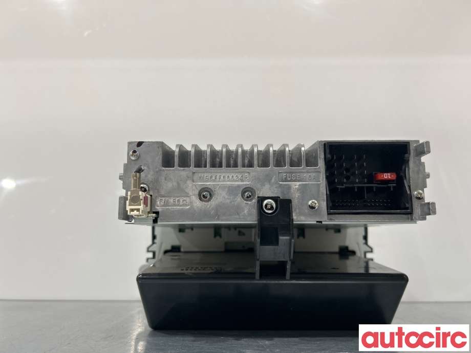 Bilstereo til VW Caddy 2004-2010 (Type III, Fase 1)  (VOLKSWAGEN|1K0057186JX)