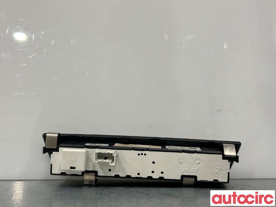 Bryter diverse til BMW 5-Serie 2010-2017 (F10/F11) (F10/F11) (BMW|61319279306)