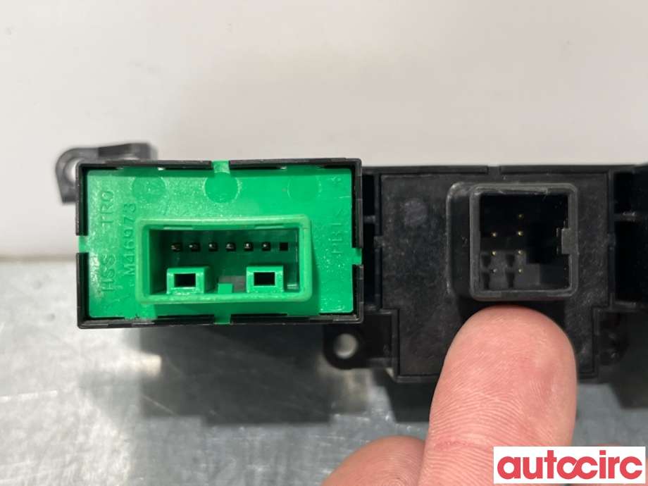 Bryter setevarme til Honda Civic 2012-2015 (Type IX, Fase 1)  (HONDA|35600-TB9-G71|)