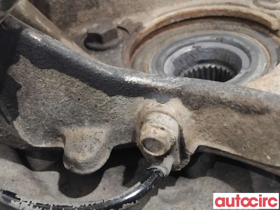 Hjulspindel venstre foran til Nissan Qashqai 2014-2021 (Type II)  (NISSAN|400154EA0A|)