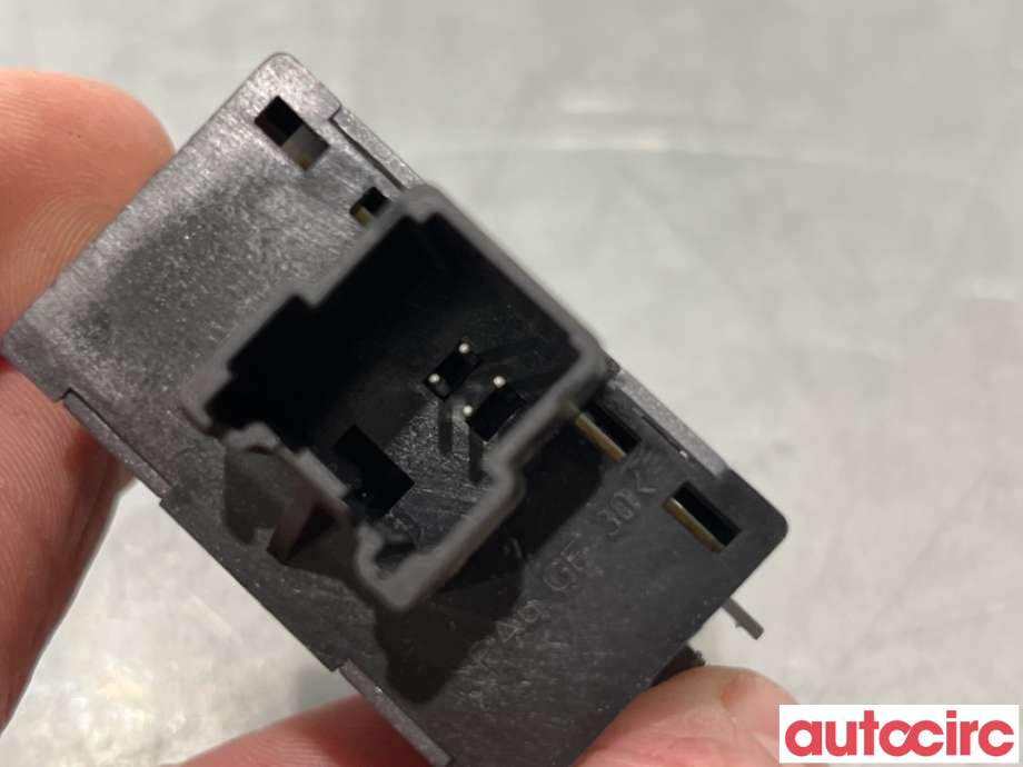 Bryter setevarme til Ford Kuga 2008-2012 (Type I)  (FORD|1559535||8V4T-19K314-AB)