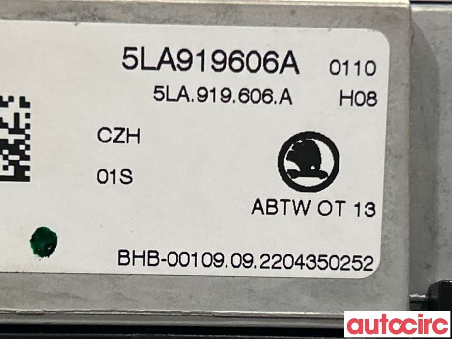 Multimedia display (MCU - Media Controller Unit) til Škoda Enyaq 2021-->> (SKODA|5LA919606A)