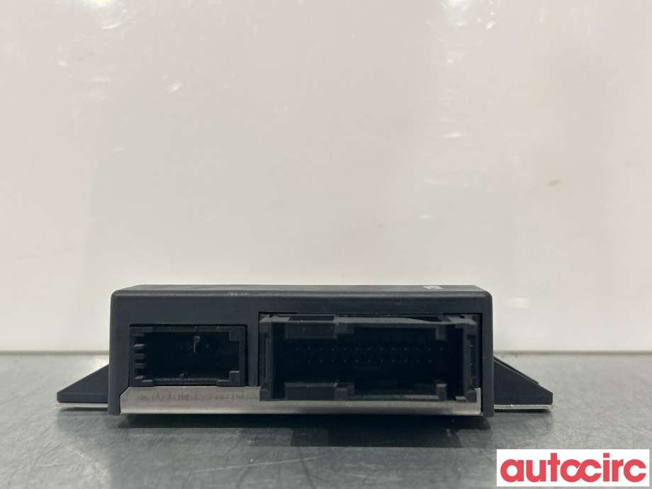 Diverse deler til Audi A6 2005-2008 (Type III, Fase 1) (C6) (C6) (AUDI|4L0907468B)