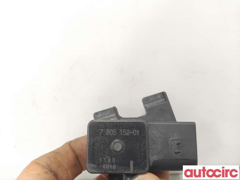 Diverse deler til BMW X5 2007-2013 (E70) (E70) (BMW|13627805152||7805152)