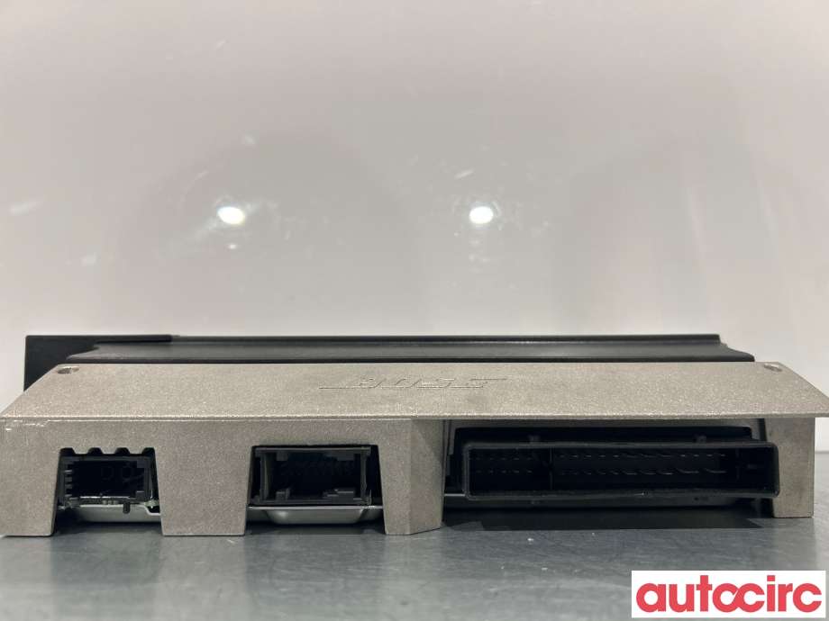 Bilstereo forsterker til Audi A6 2005-2008 (Type III, Fase 1) (C6) (C6) (AUDI|4F0035223G)