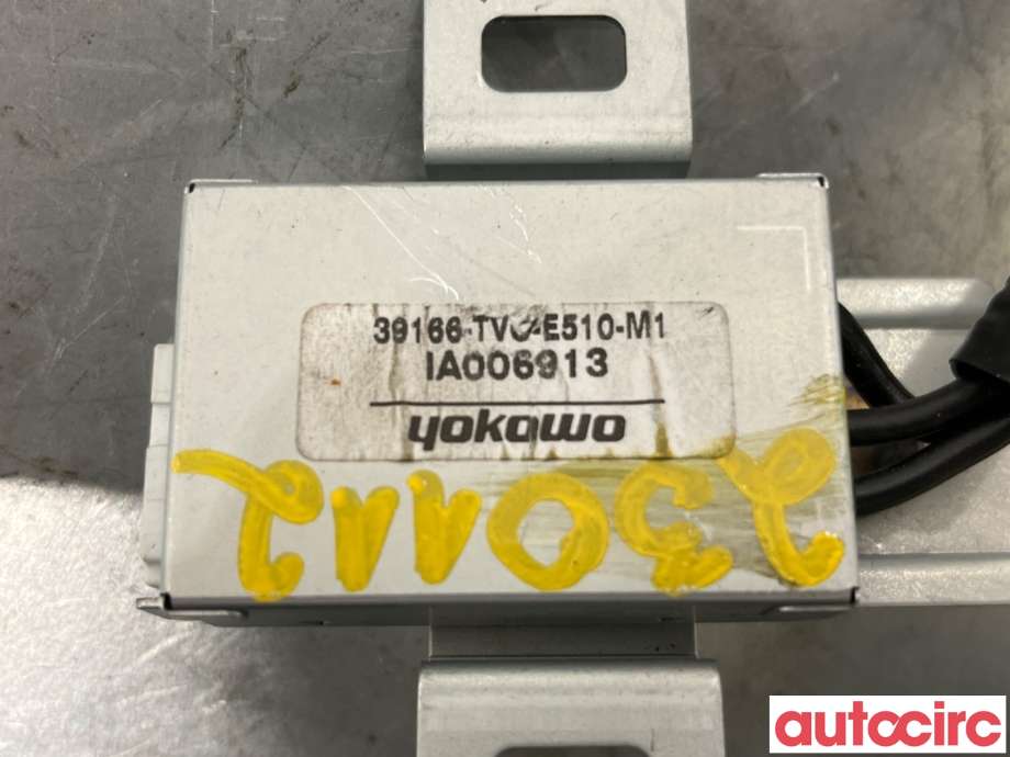 Antenne forsterker til Honda Civic 2012-2015 (Type IX, Fase 1)  (HONDA|39166-TV0-E51||39166-TV0-E510-M1)