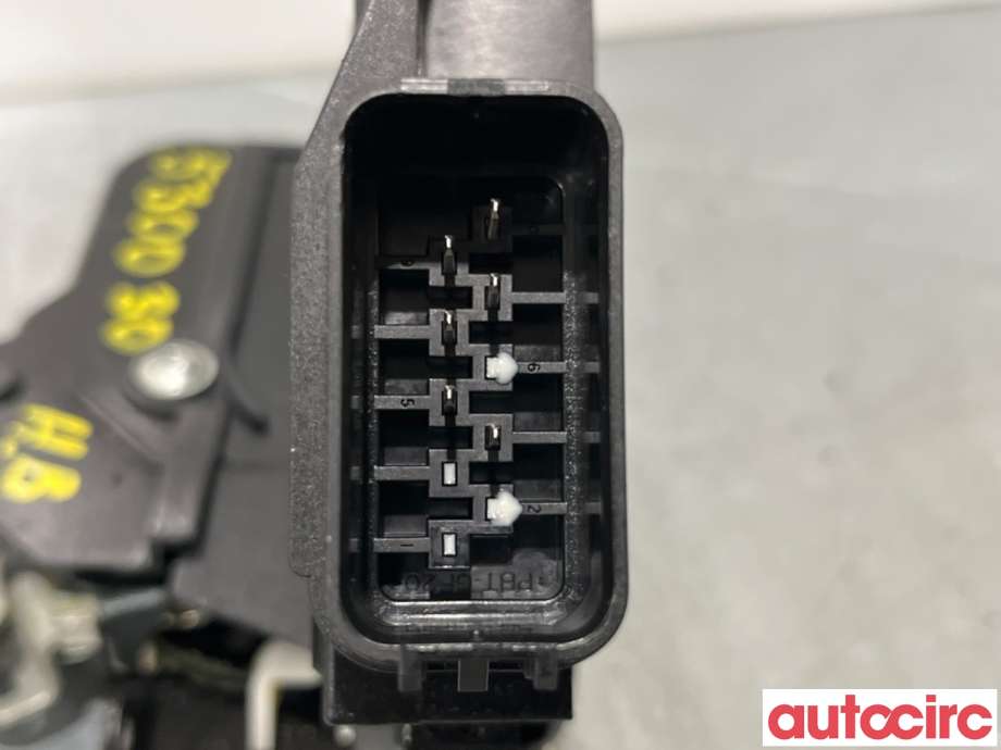 Låsekasse høyre bak til Ford Focus 2008-2010 (Type II, Fase 2)  (FORD|4892382||4M5AA26412BE)
