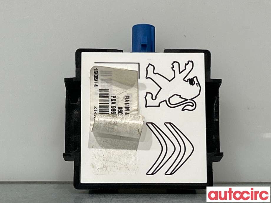 Antenne forsterker til Peugeot 508 2014-2018 (Type I, Fase 2)  (PEUGEOT|6587A5)