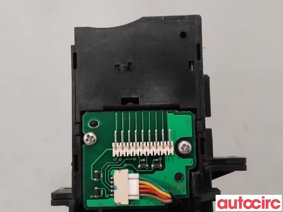 Bryter blink til Ford Mondeo 2011-2014 (Type IV, Fase 2)  (FORD|1846026||BG9T-13335-AC)