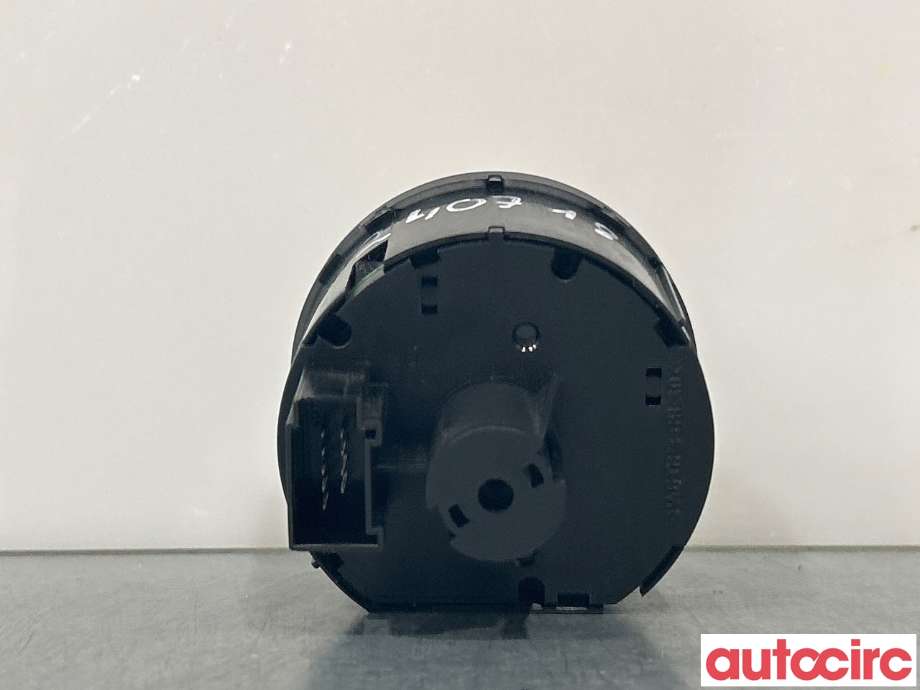 Bryter lys til VW Caddy 2015-2020 (Type III, Fase 3) (VOLKSWAGEN|3C8941431||3C8941431BK)